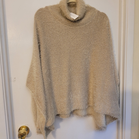 NEW Anthropologie Gold sweater cape - Picture 4 of 9